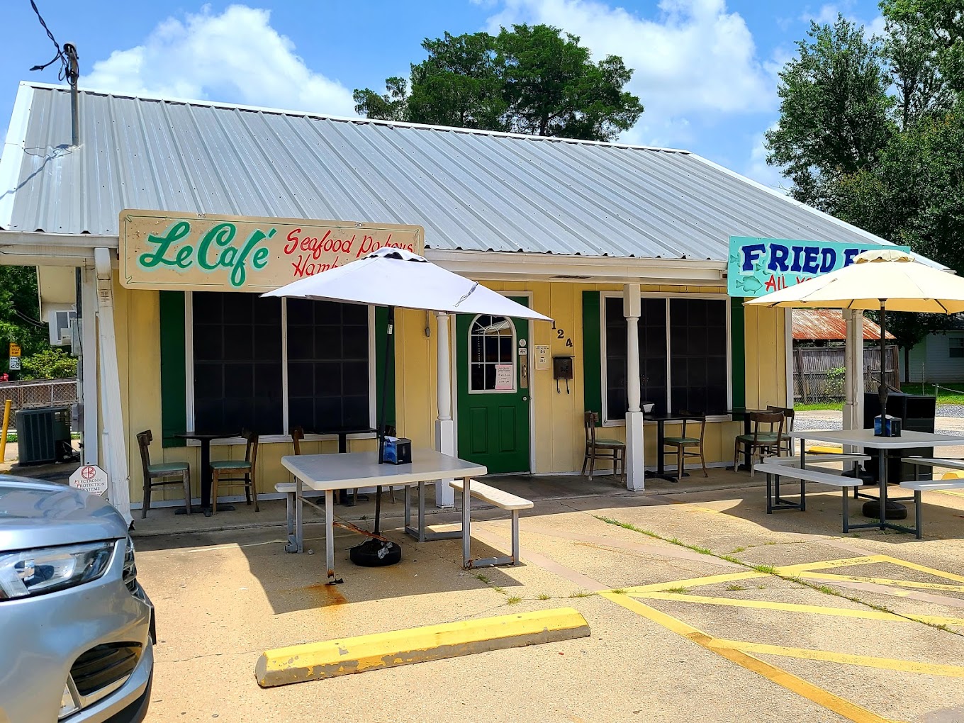 Le Cafe